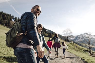 Wanderungen mit der Familie in den Tiroler Alpen